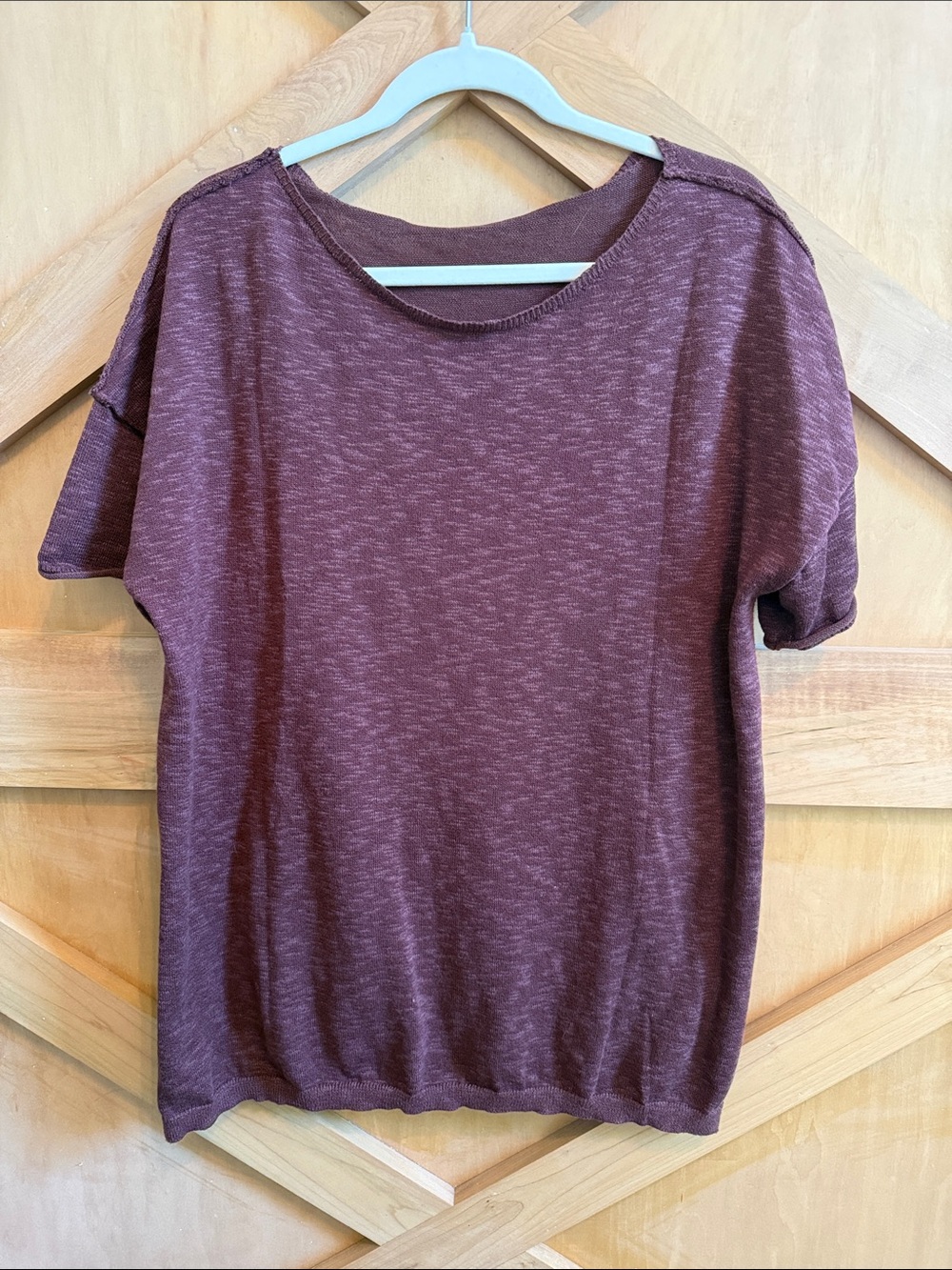 Amazon Women's Short Sleeve Pullover Top - Burgundy Heather